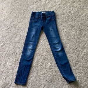 Hudson pull on jeggings. Size 10